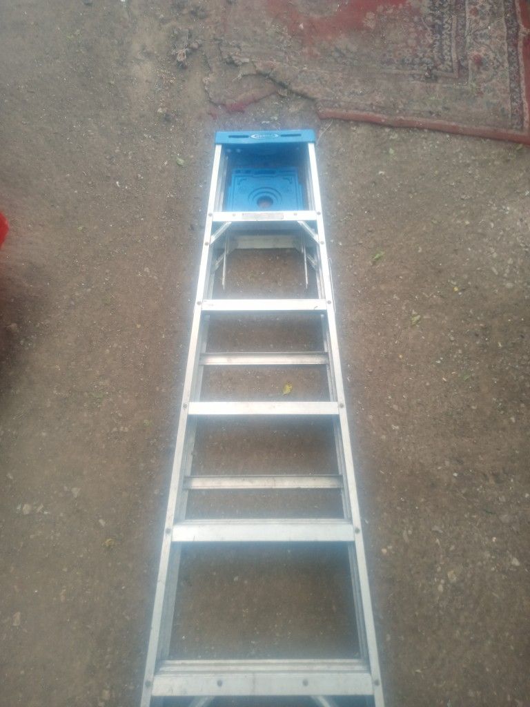 Step Ladder