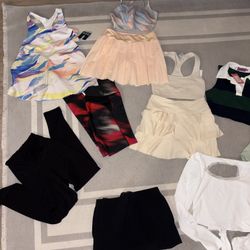 Clothing Lot Size XS  16 Pieces Women’s 