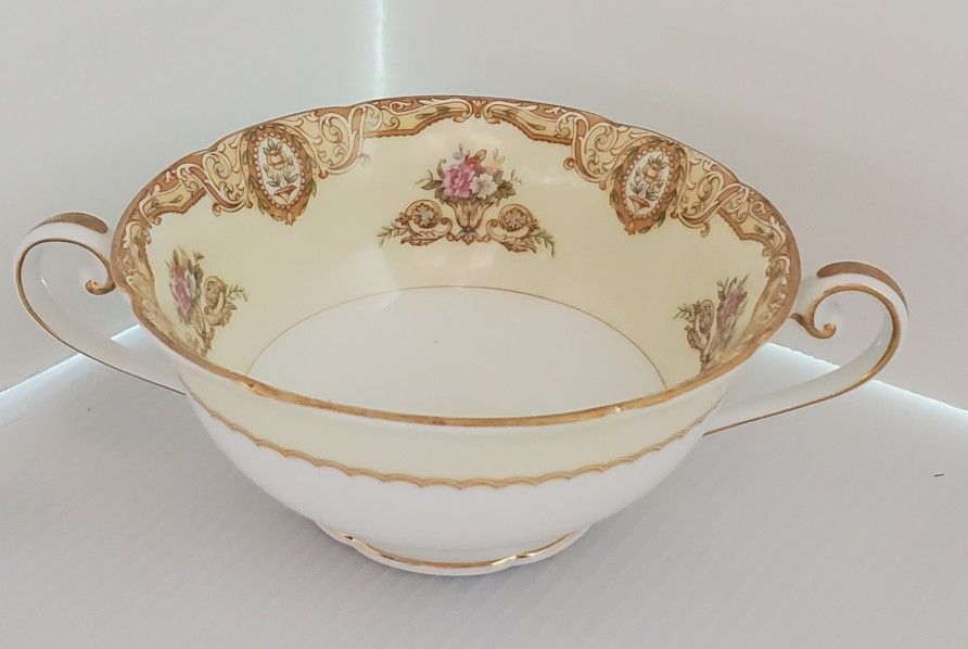 Vintage Noritake Fine China Ashley 3928 Japan Handled Cream Soup Bowl Floral 
