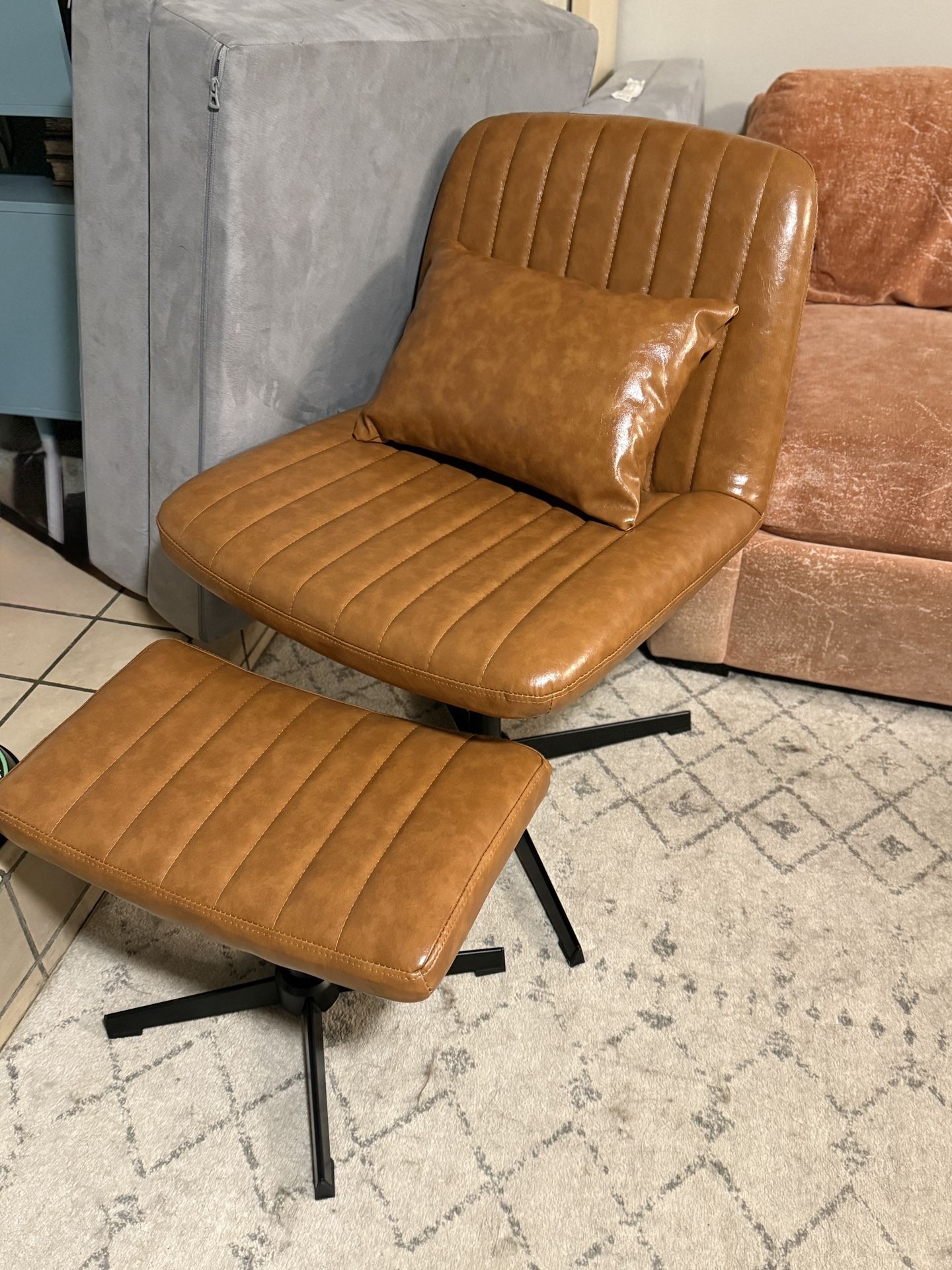 Mid-century Modern Chair With Ottoman