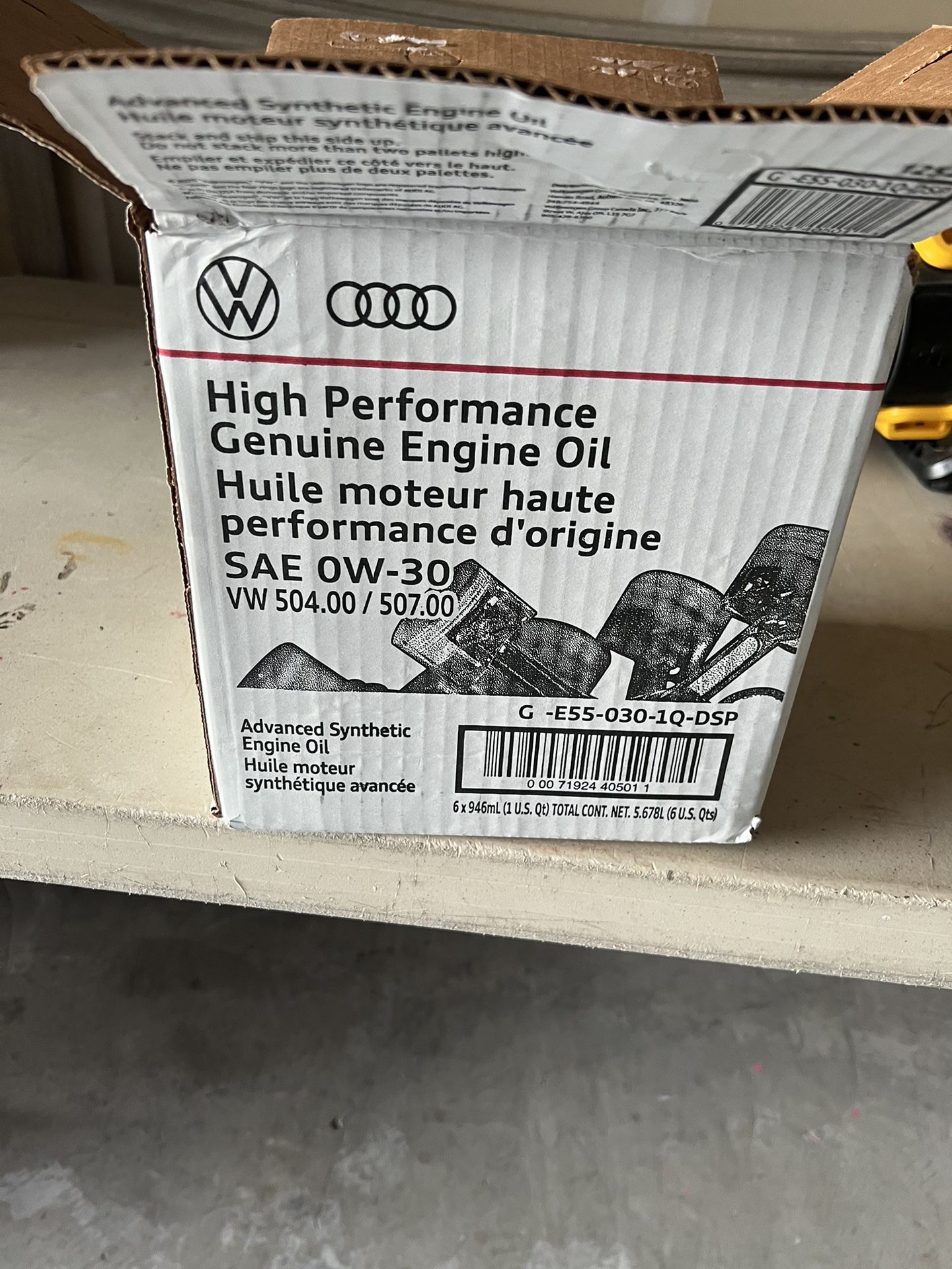 Audi VW SAE 0W-30 Engine Oil 