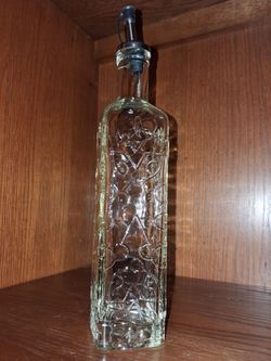 Glass Oil or Vinegar Bottle with Pourer