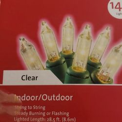 140 Ct Clear  Light Set Green Wire - Christmas Or Wedding-Indoor/Outdoor