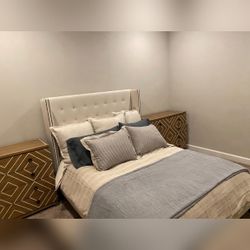 Queen Size Bed with Mattress and Bedding - Like New - Gilbert, AZ