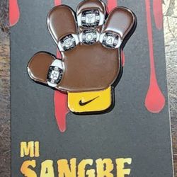 NBA Los Angeles Lakers Kobe Puppet Hand With Rings Enamel Pin 