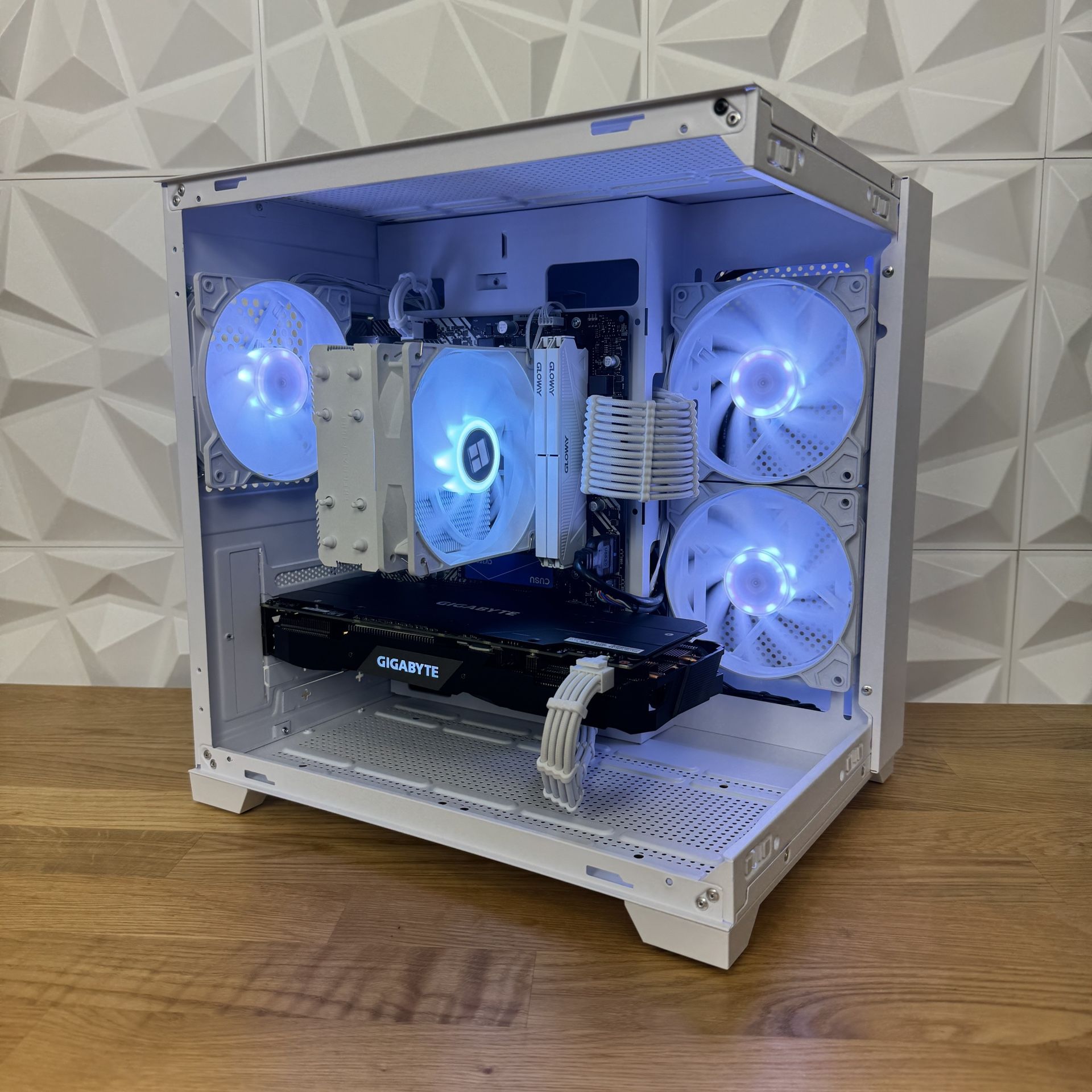 Gaming PC - RTX 2060, Ryzen 5 3600, 16GB Ram, 512GB NVME