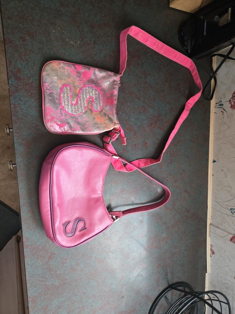 Initial Purse's
