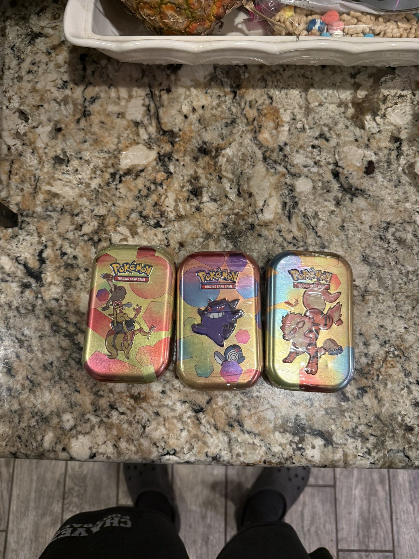 Pokemon 151 Tins
