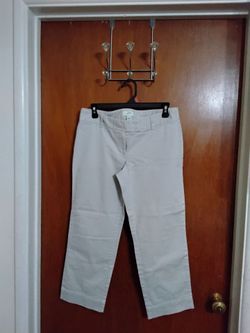 LOFT Cropped Chino Pants. Size 4