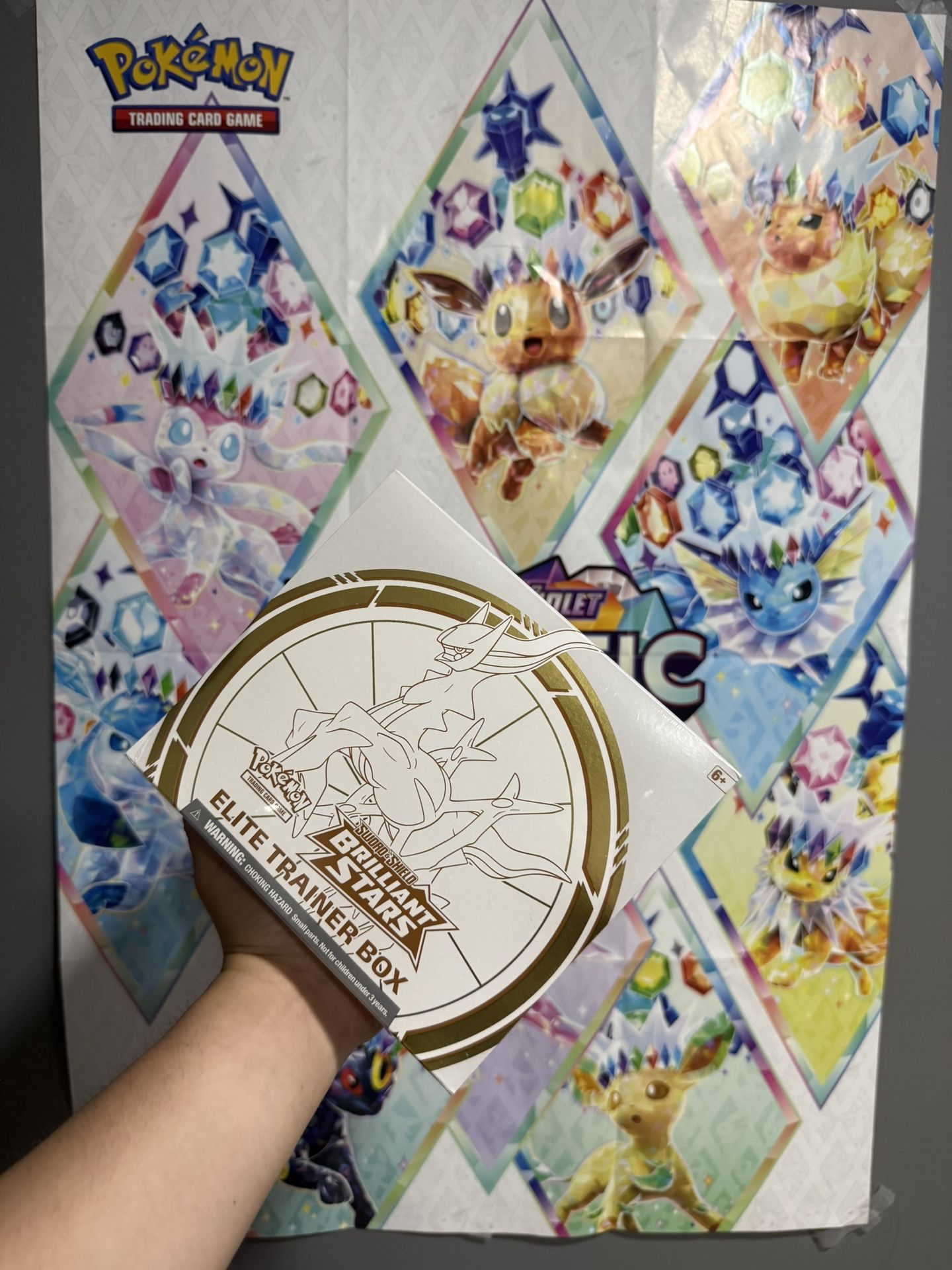 Pokémon Brilliant Stars Elite Trainer Box