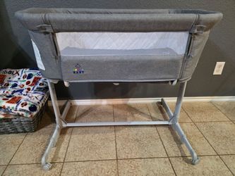 KoolaBaby 3-in-1 Bedside Sleeper & Baby Bassinet - Grey (Excellent Condition)
