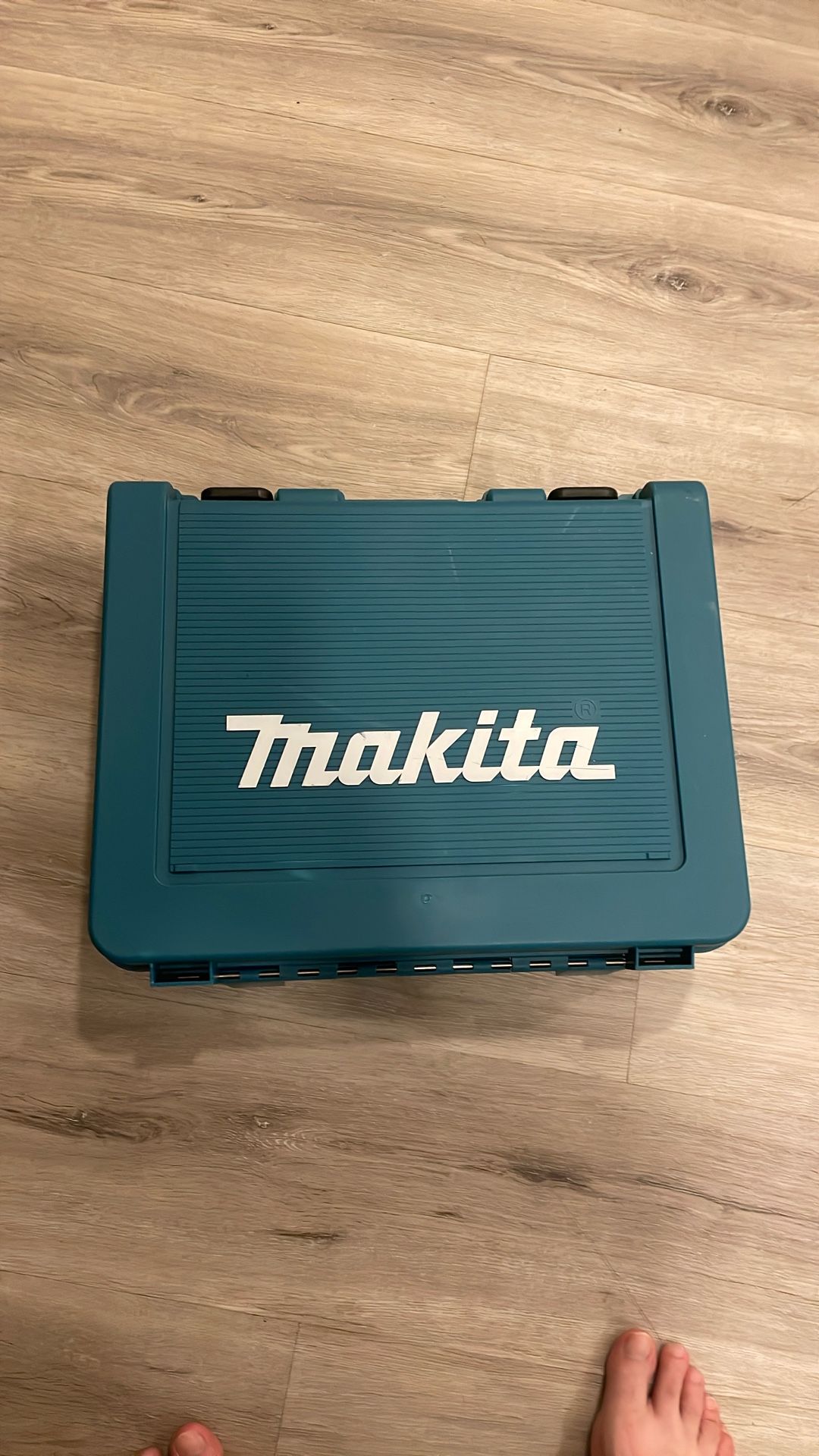 Makita Root Hammer