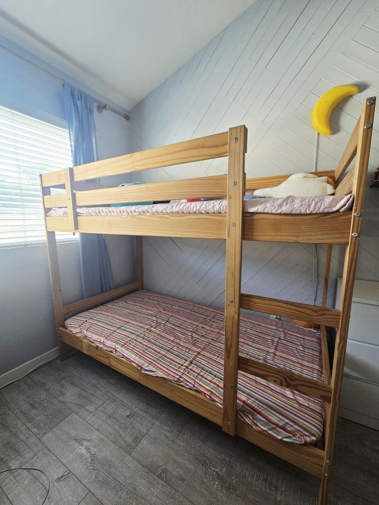 Ikea Twin Bunk Bed ( Mattresses Included)