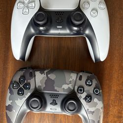 PlayStation 5 Controllers