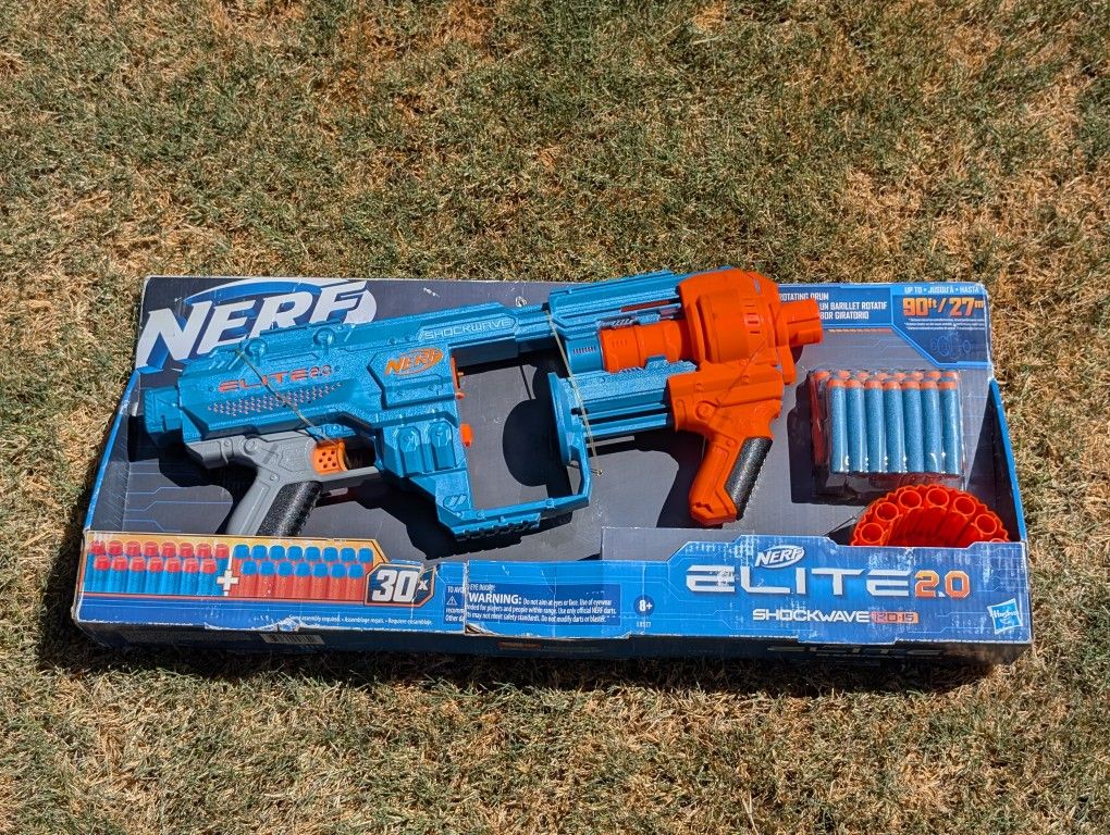 Nerf Elite 2.0 Shockwave RD-15 Dart Blaster with 30 Nerf Elite Darts and 15-Dart Rotating Drum