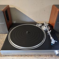 Victrola Stream Carbon Turntable, Free Edifier Speakers 