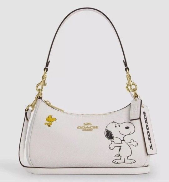Coach X Peanuts Teri Shoulder Bag Snoopy White Handbag Purse CBJ76