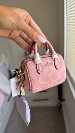pink color bag