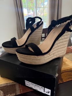 Fashion Nova Black Espadrille Wedge Platform Sandals – Women’s Size 7