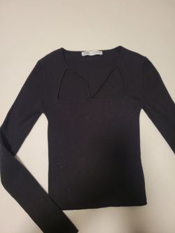 Zara Tight Knit Sweatshirt Size S