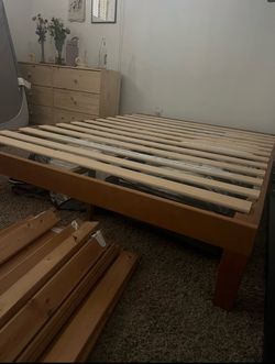 Wood Platform Bedframe - FULL SIZE