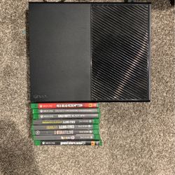 Xbox One With 8 Games 