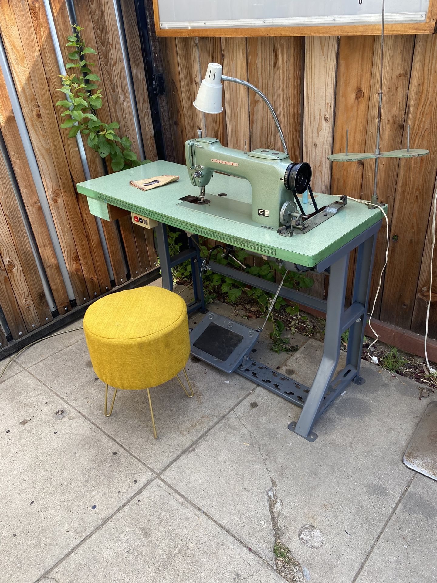 Console, Industrial, Sewing Machine, Straight Stitch Vintage Model 220 Made In Japan $175