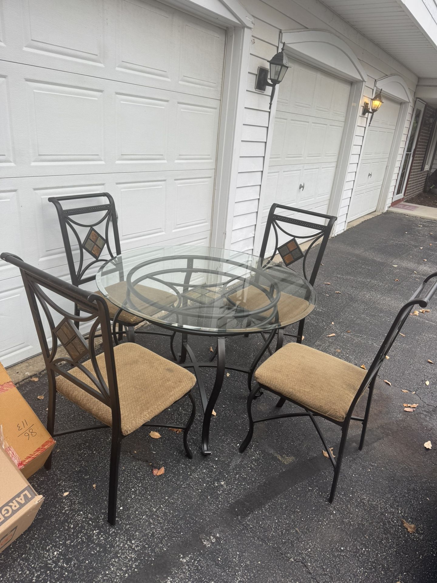 Glass Top Round Dining Table with 4 Chairs
