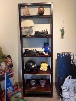 Leaning Shelf Ladder ( read description )