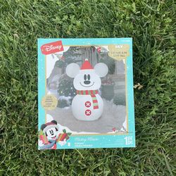 Disney Mickey Airblown Inflatable Xmas Decoration