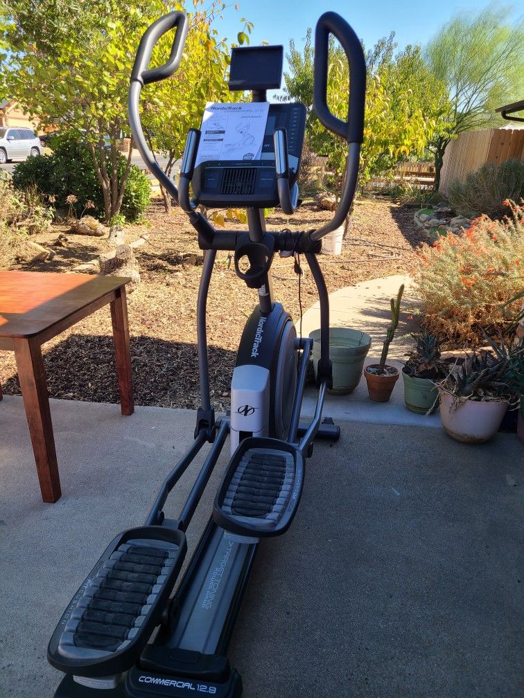 NordicTrack Elliptical Commercial 12.9 Model