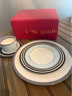 NIB Kate Spade New York "Parker Place" by Lenox - 5-Piece Place Setting