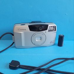 Canon Sure Shot 60 Zoom Date 38 60mm f 4.5 6.7 Point and Shoot Film Camera.