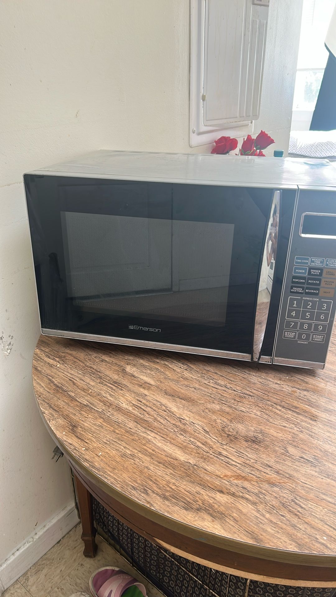 Emerson Microwave