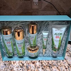 Aloe Cleansing Set 90 % ALOE VERA