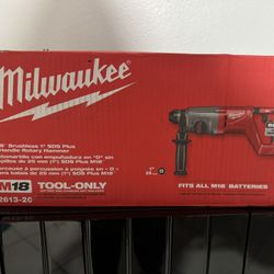 Milwaukee Rotary Hammer