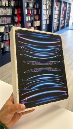 iPad Pro 6th gen 128gb WiFi only