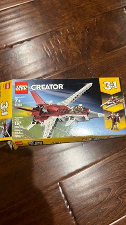 LEGO Creator 3-in-1 Futuristic Flyer 31086