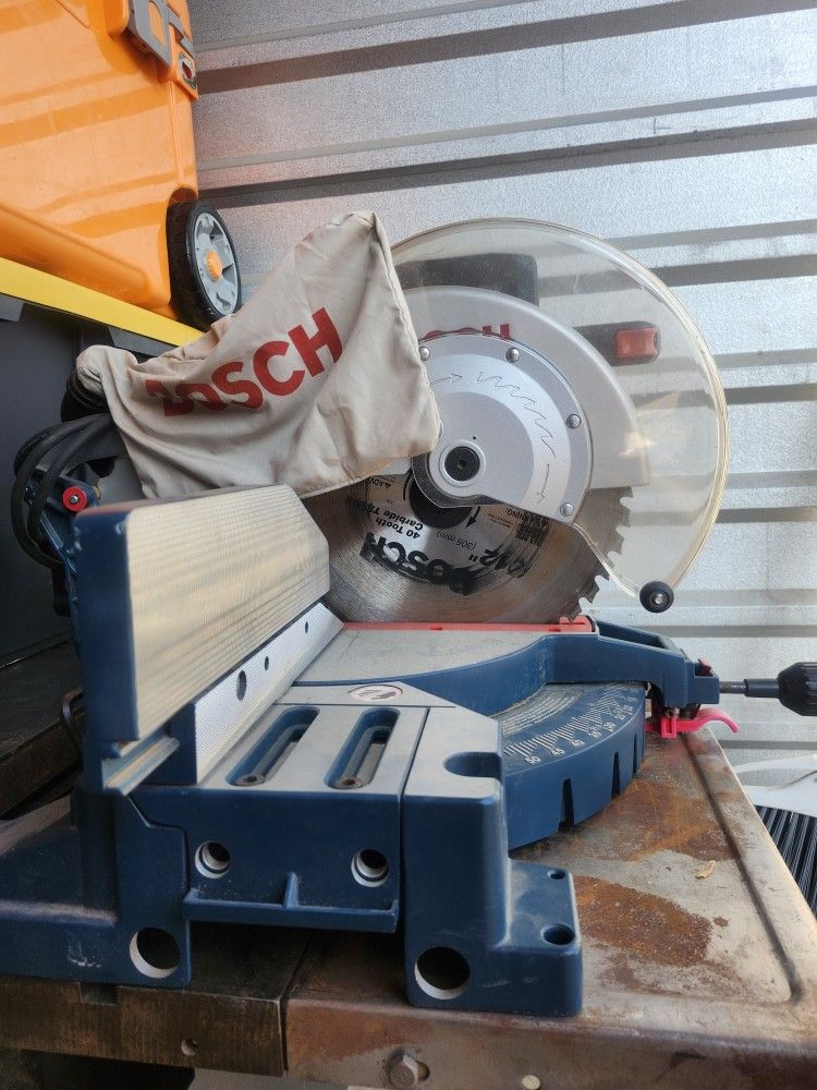 Bosch Miter Saw
