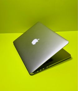 Apple MacBook Pro 13” Retina i5/8GB/256GB SSD