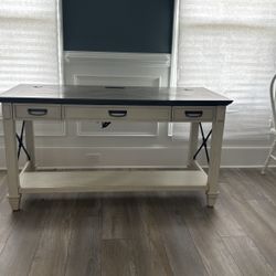 Office/Computer Desk