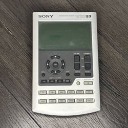 Genuine Sony RM-AV2500 Integrated Remote Control Commander Untested Powers On