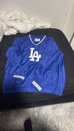 XL dodgers wind breaker never worn no tags