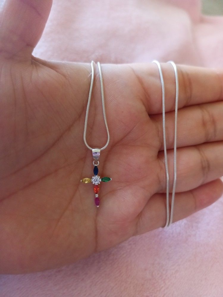 925 Sterling Silver Chain With The Pendant/Cadena Con Dije De Cruz De Plata 925