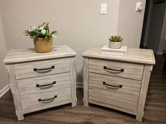 Modern Farmhouse Nightstands Set – 3 Drawer Rustic Oak End Tables