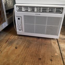 Window Air Conditioner 