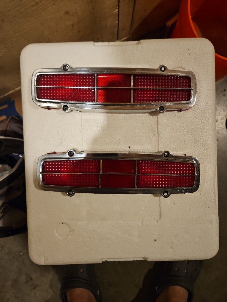 Chrome Tail Light Lamp Bezel Trim For 1(contact info removed) Chevy Monte Carlo