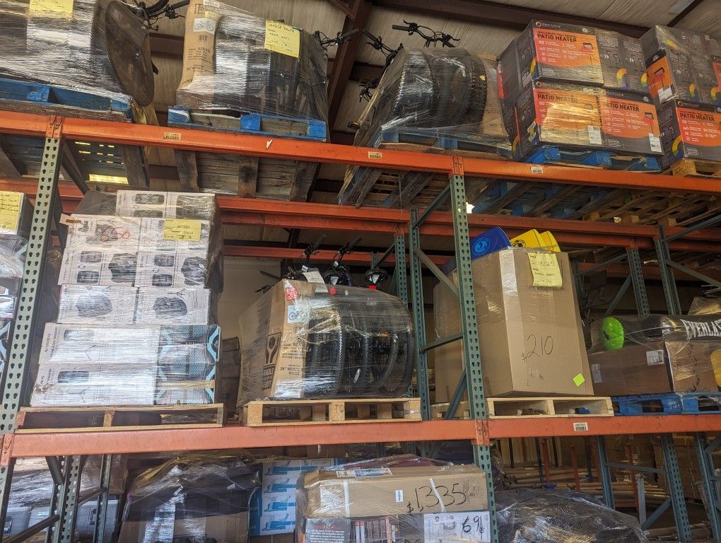 Selling Pallets Of Returns For Resale for Sale in Rancho Cucamonga, CA