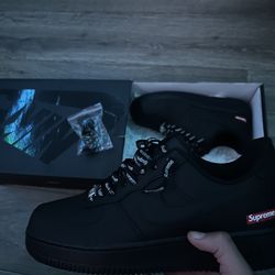 Supreme Black Air Force 1