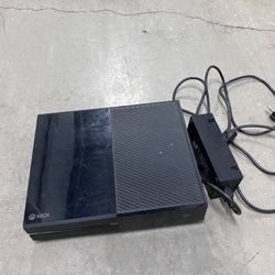Xbox One With All Cords